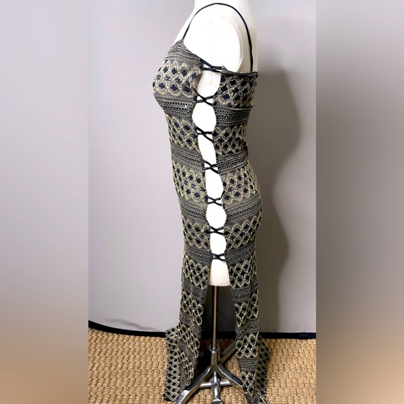 Women's Maxi Cut Out Dress High Slit Side Lace Up Spaghetti straps- Size Small - Picture 3 of 13